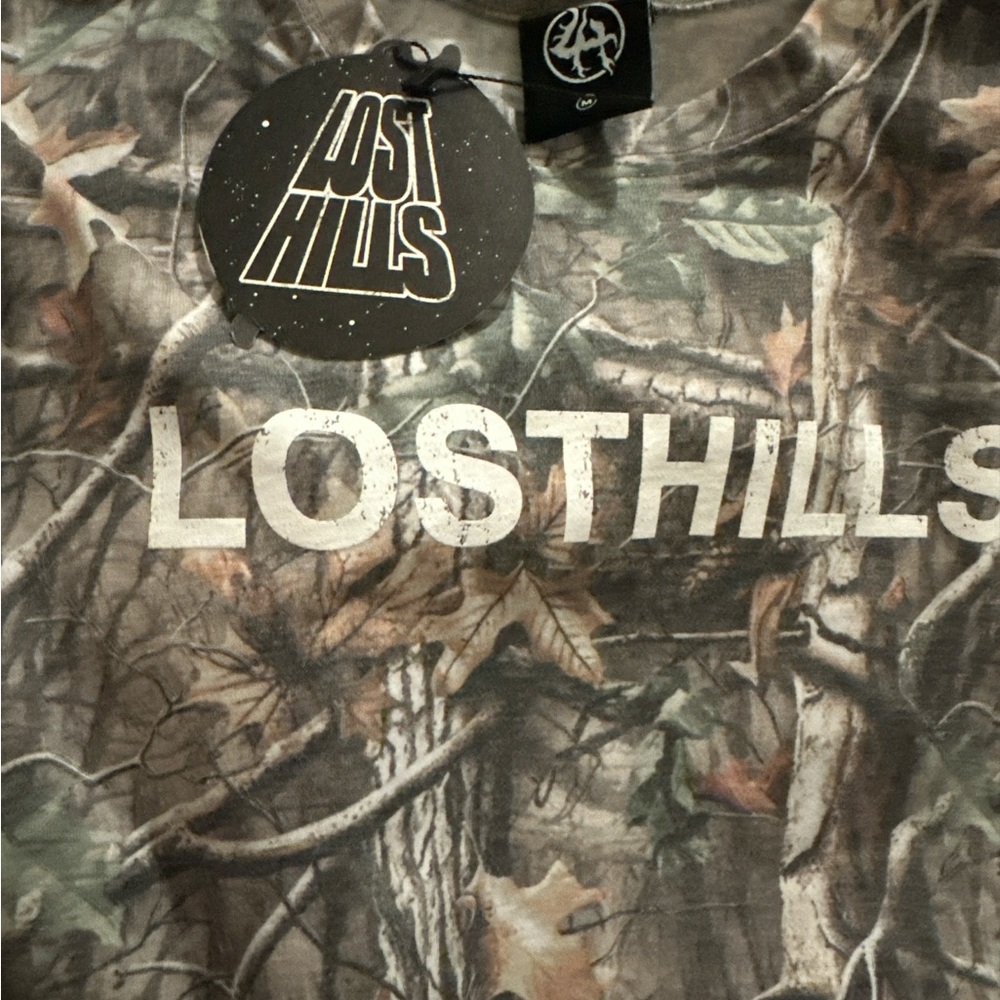 Lost Hills Camo shirt sleeve t-shirt NWT size M - Picture 5 of 5